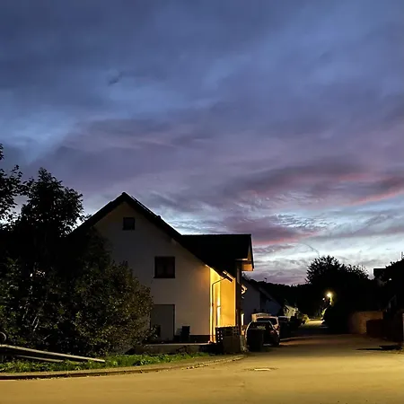 Gemuetliche Casa Caliora, 8km Zum Biggesee Apartman